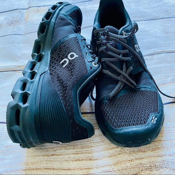 ON Running Cloudstratus Shoe - Picture 5 of 7